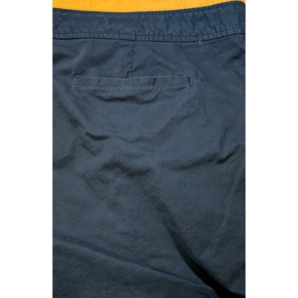 Old Navy Women's Plus Stretch Navy Blue Shorts Flat Front Pockets Plus Size 28 - Picture 5 of 9